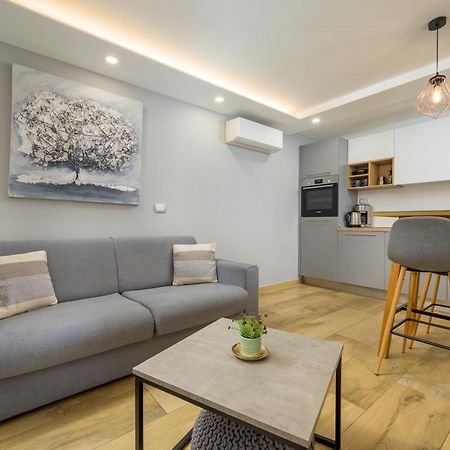 Lavanda Maslina - New Luxury Apartments プーラ エクステリア 写真