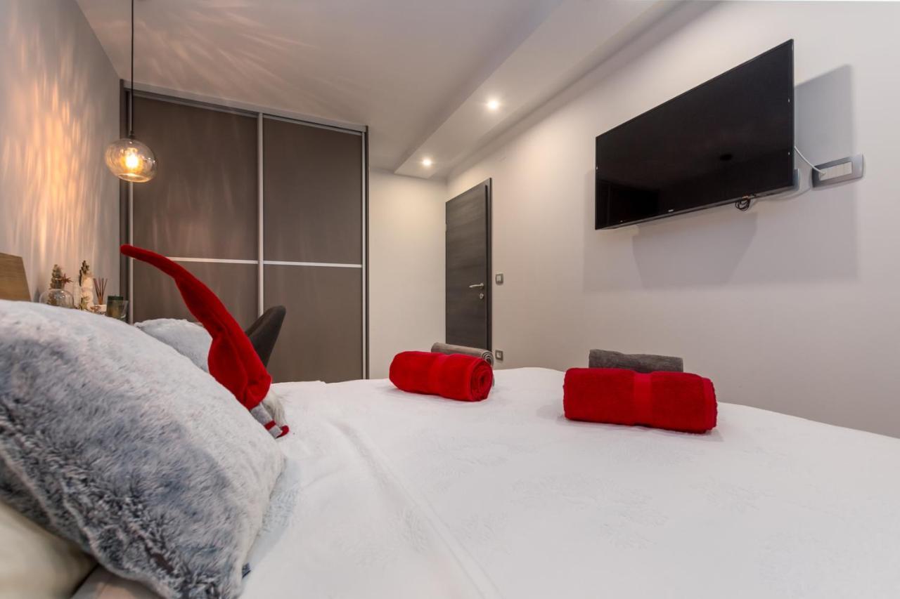 Lavanda Maslina - New Luxury Apartments プーラ エクステリア 写真