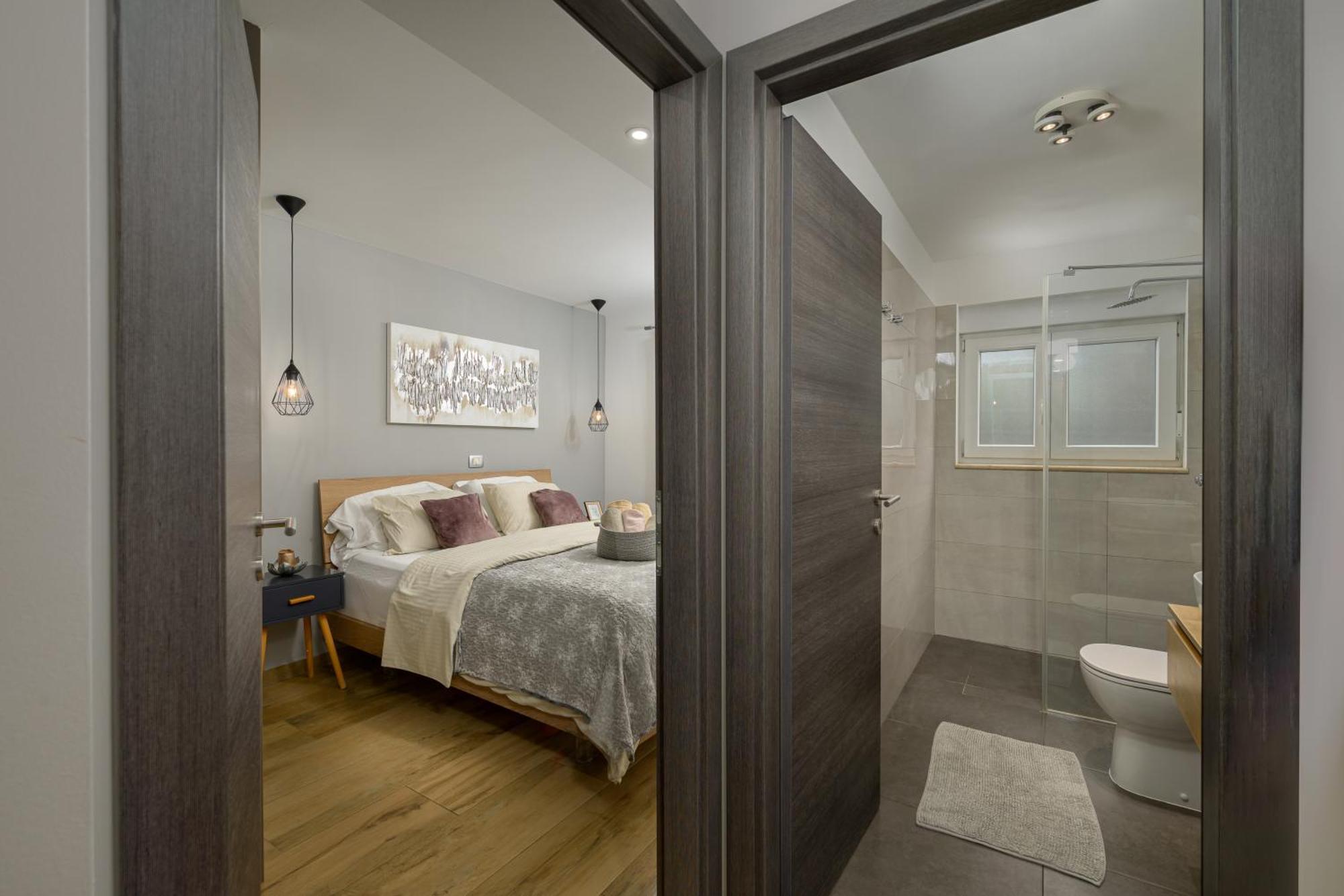 Lavanda Maslina - New Luxury Apartments プーラ エクステリア 写真