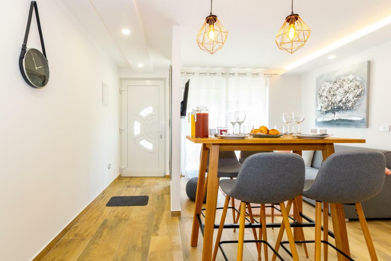 Lavanda Maslina - New Luxury Apartments プーラ エクステリア 写真